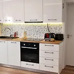 Daire Morava 1 Asparuhovo House *