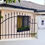Daire Morava 1 Asparuhovo House *